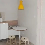 Zeromskiego 1