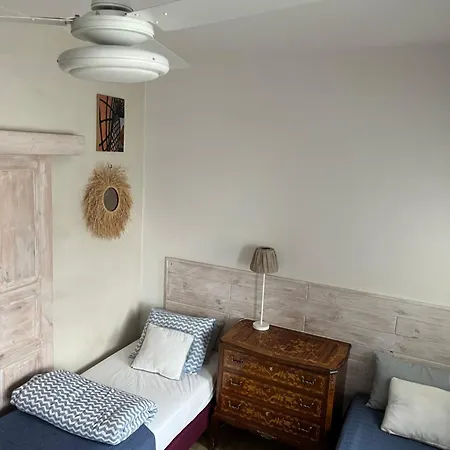 Apartment Zeromskiego 1 *