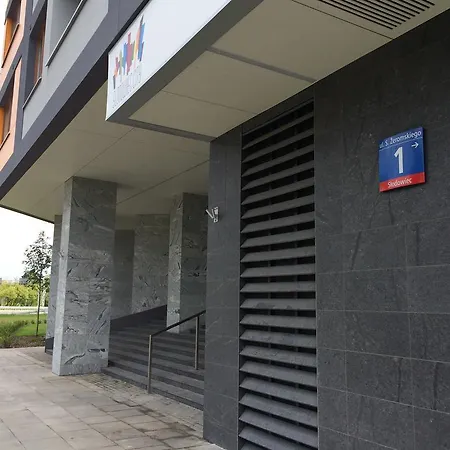 Zeromskiego 1 *