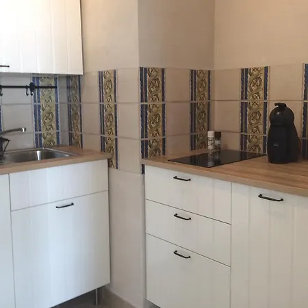 Zeromskiego 1 דירה ורשה